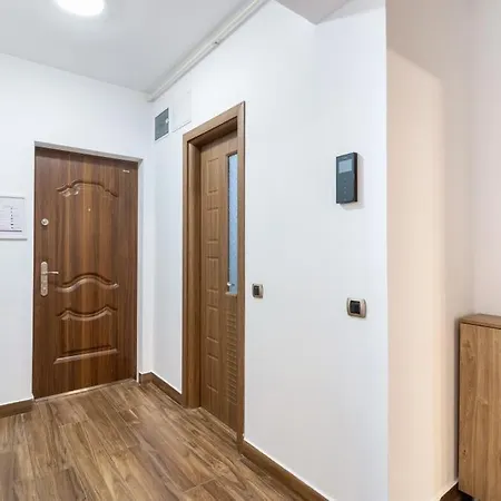 Appartement Isaran Braşov